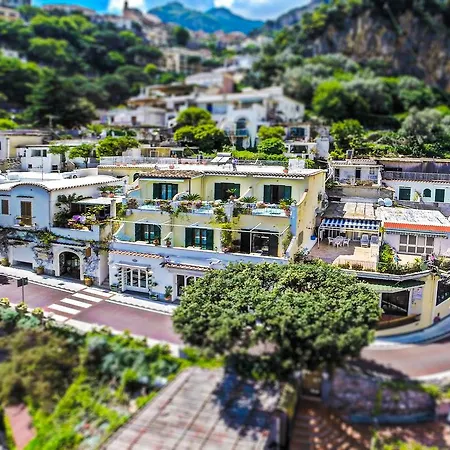 Готель Royal Prisco