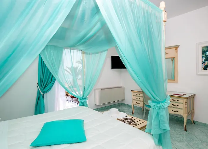 Royal Prisco Otel 3*