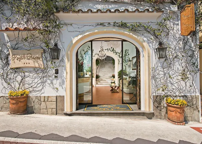 Royal Prisco Hotel 3*